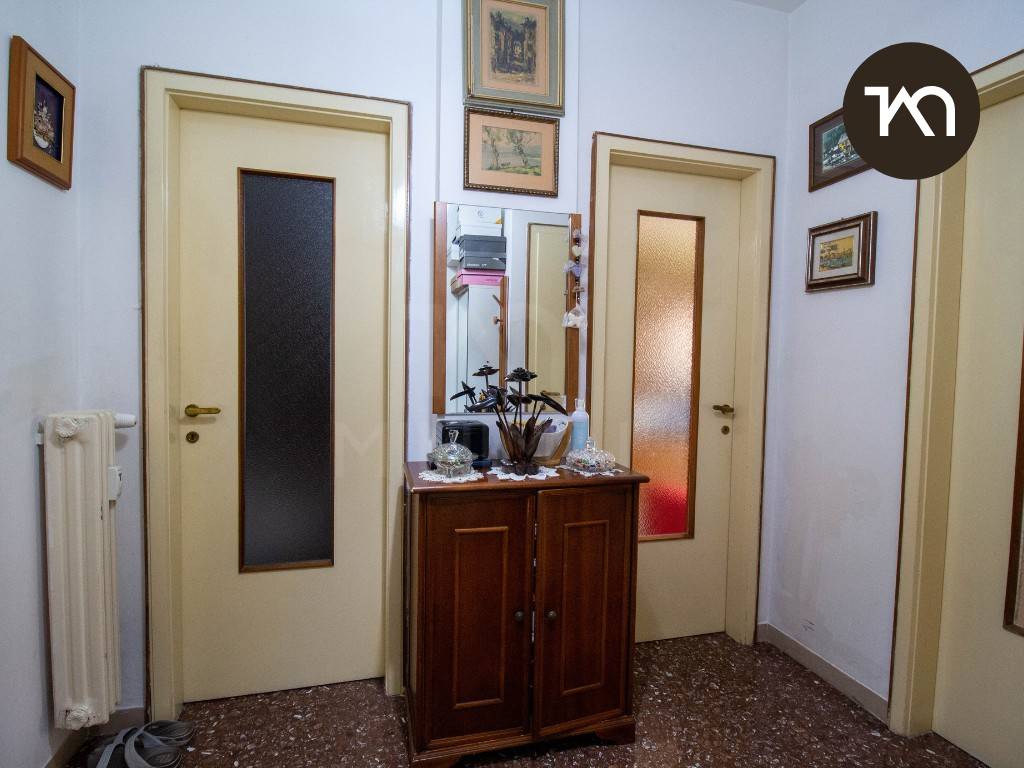 Appartamento a Trieste in Via Commerciale, 22 - Foto 2