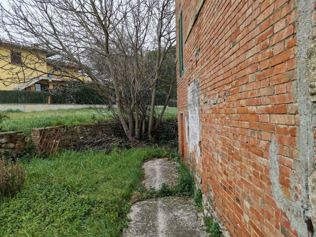 Casa indipendente a Castiglione del lago - Foto 2