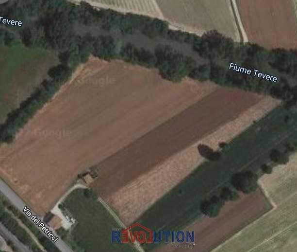 Terreno a Umbertide in Via dei petricci - Foto 2