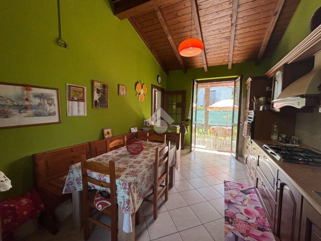 Villa a Castelletto sopra ticino in Via Ramacci - Foto 4
