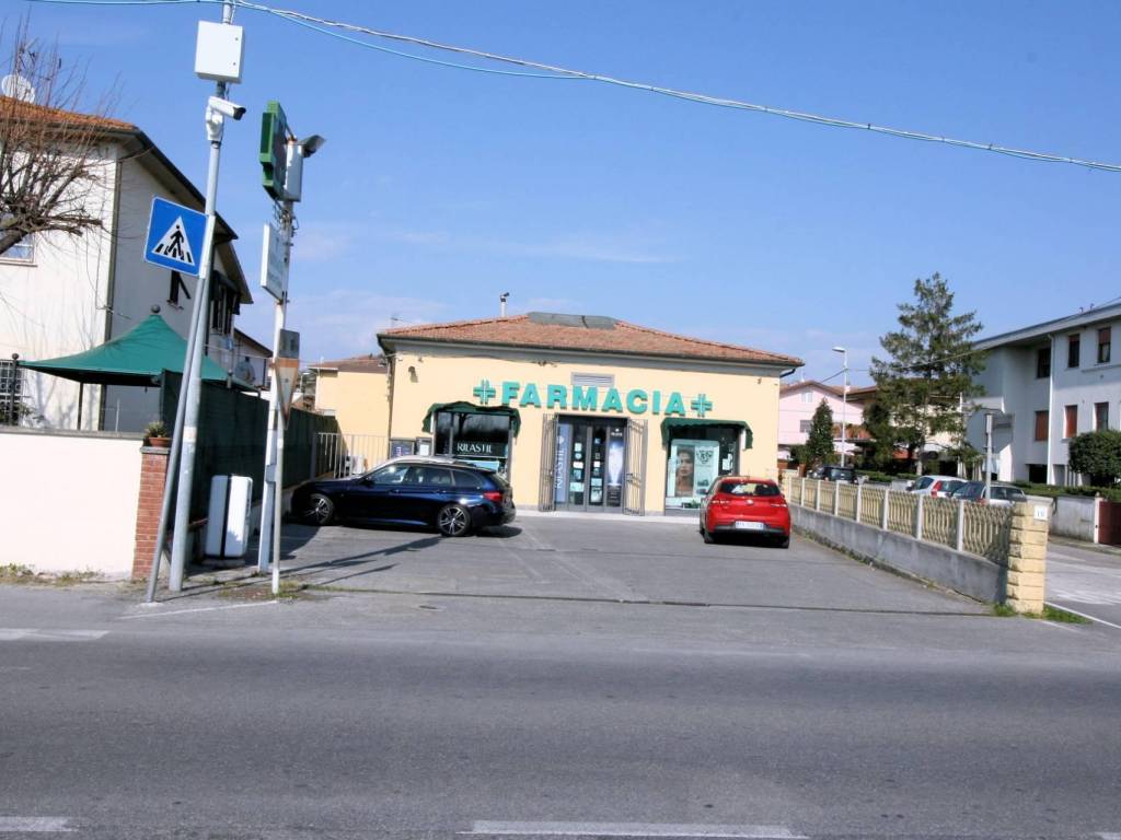 Casa indipendente a San giuliano terme in Via Pietrasantina - Foto 3