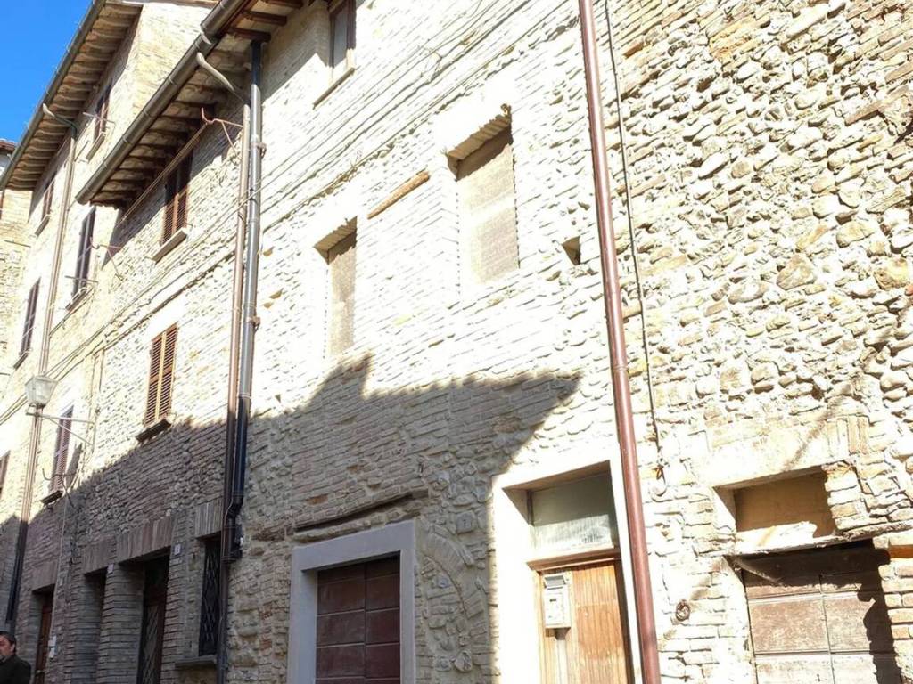 Villa a Sant'angelo in vado in Via Fiorenzuola, 7 - Foto 5