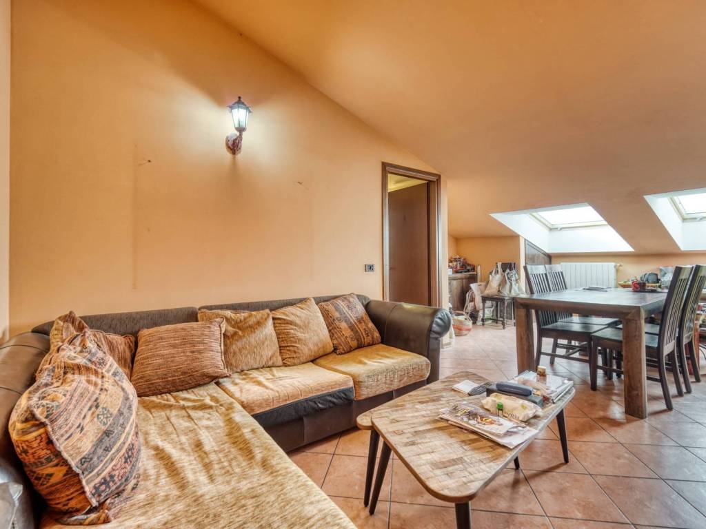 Appartamento a Sordio in Via Gorini, 3 - Foto 2