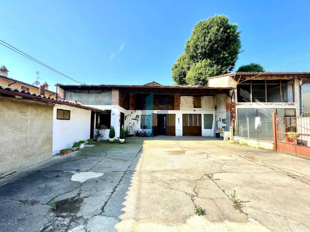 Rustico / casale a Alfianello in Via Chiesa 20 - Foto 2
