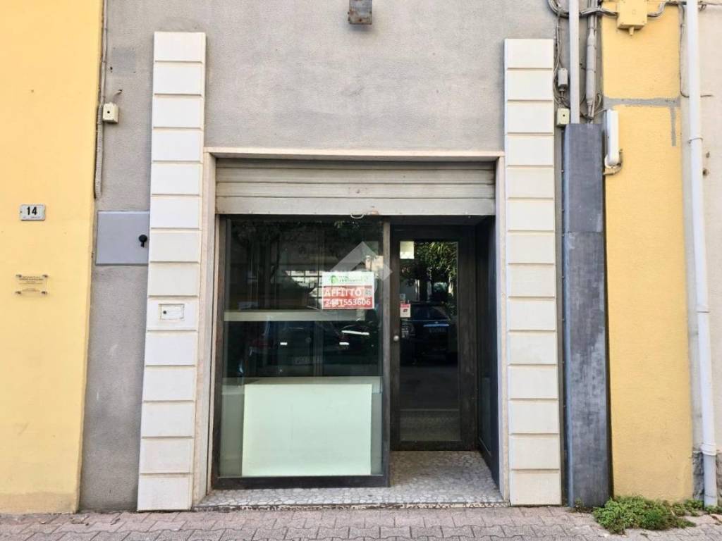 Immobile a Roseto degli abruzzi in Via Triboletti, 12 - Foto 2