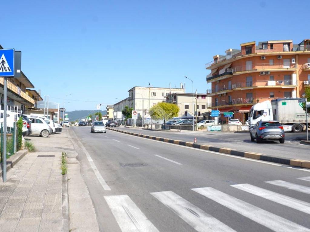 Appartamento a Montecorvino pugliano in Via Amerigo Vespucci - Foto 5