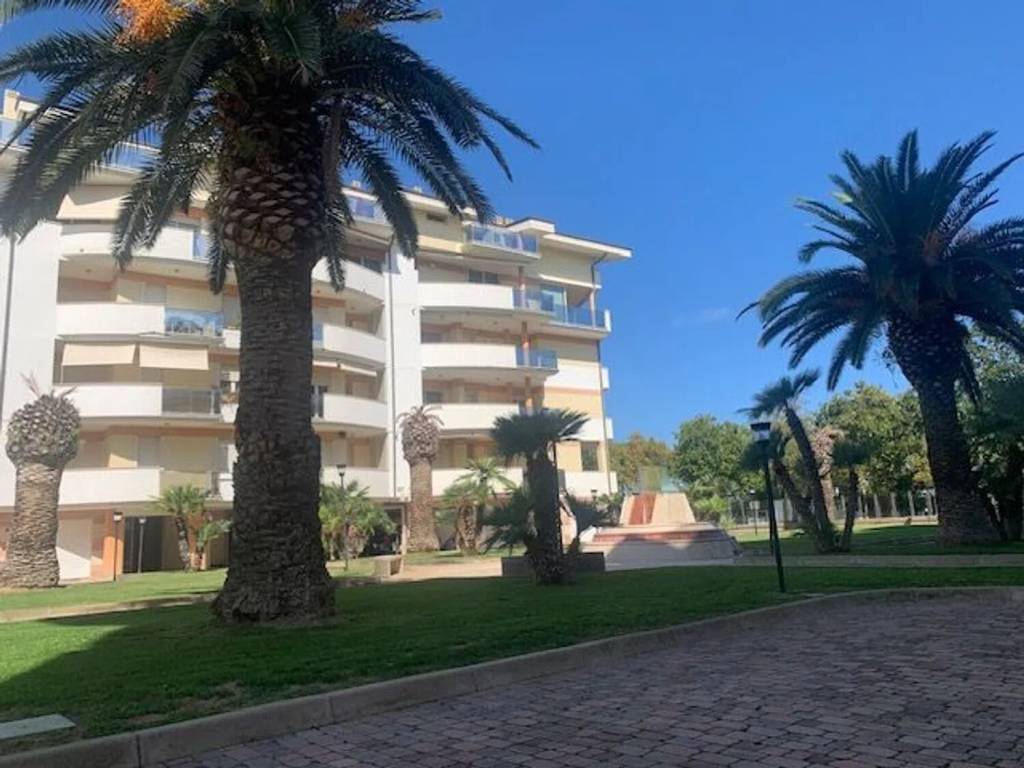 Appartamento a Francavilla al mare in Via Sandro Pertini - Foto 2