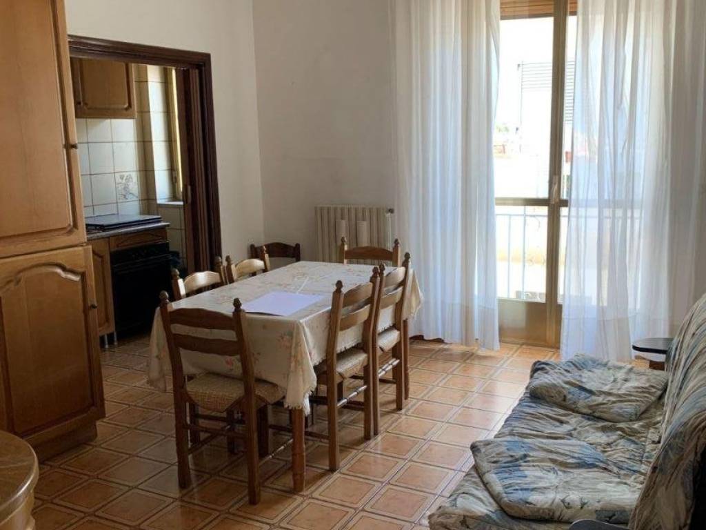 Appartamento a Trinitapoli in Via Don Luigi Sturzo, 29 - Foto 4