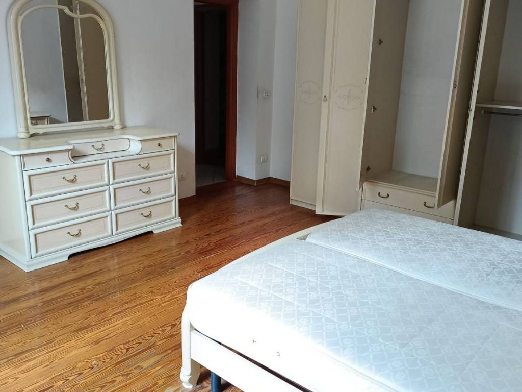 Appartamento a Casale monferrato in Corso Valentino, 44 - Foto 4