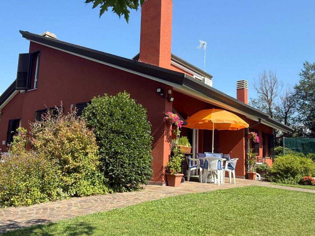 Villa a Roveredo in piano in Via San Martino - Foto 5