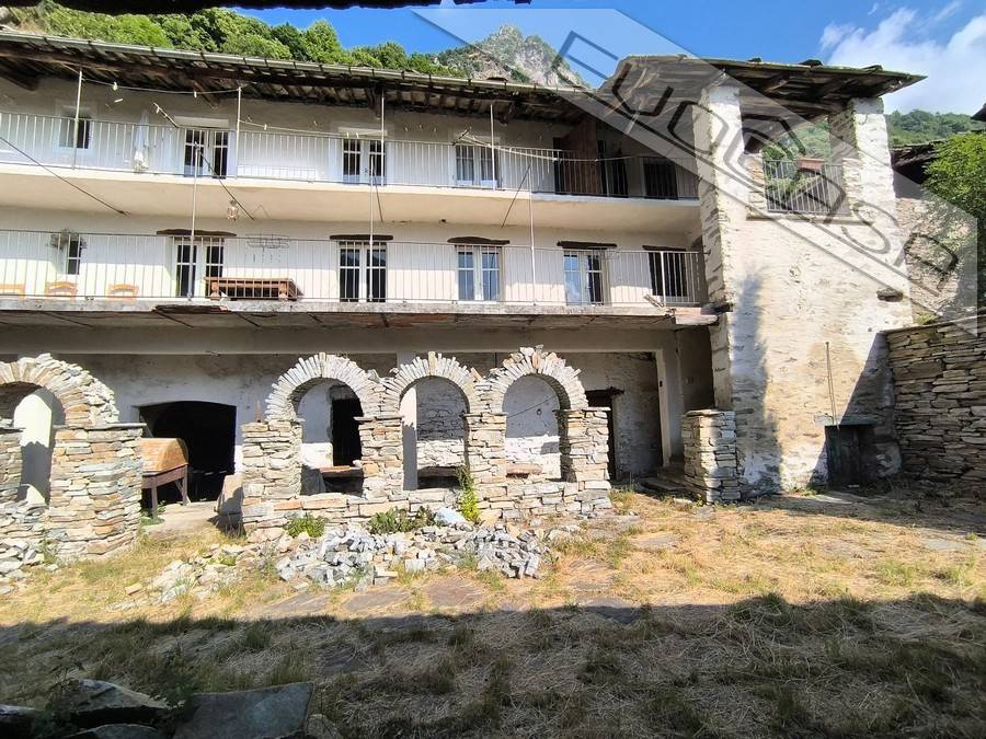 Casa indipendente a Bobbio pellice in Borgata Malpertus, 12 - Foto 2