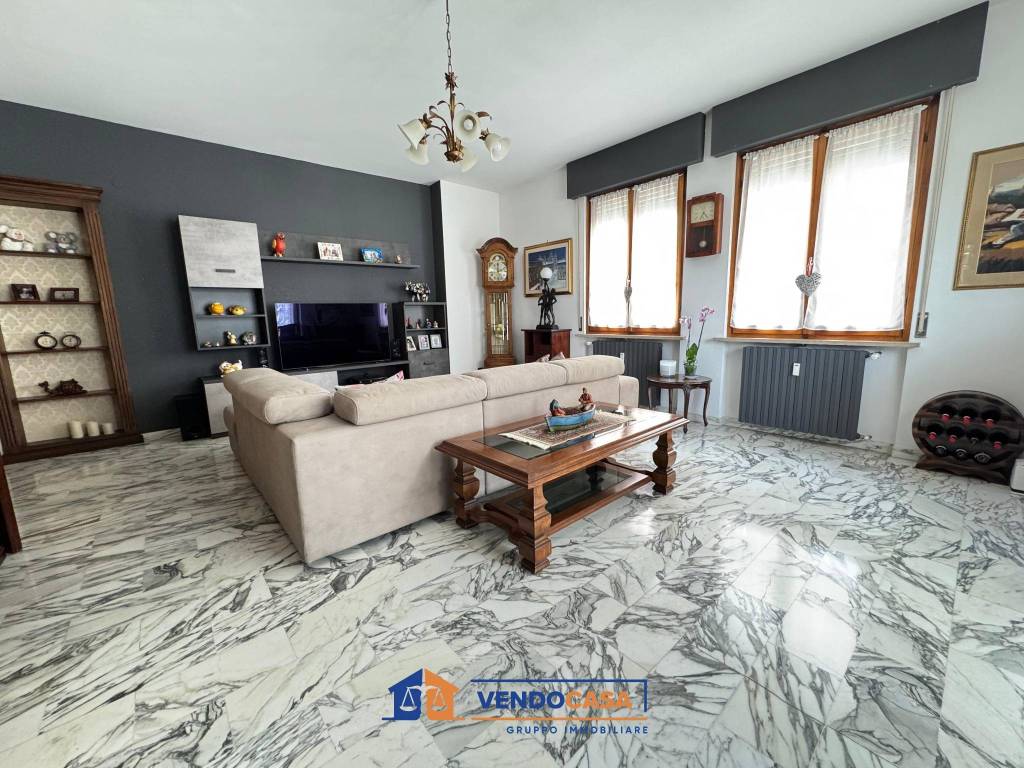 Appartamento a Nizza monferrato in Via Alberto Migliardi, 2 - Foto 2