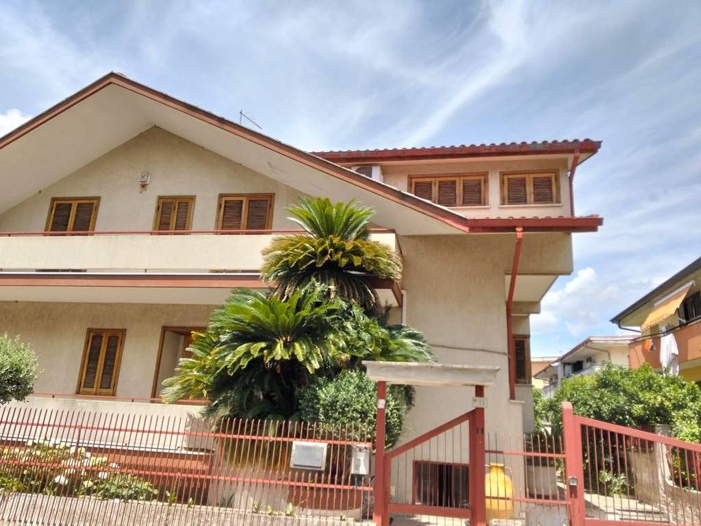 Palazzo / stabile a Marcianise in Via Curzio Malaparte - Foto 3