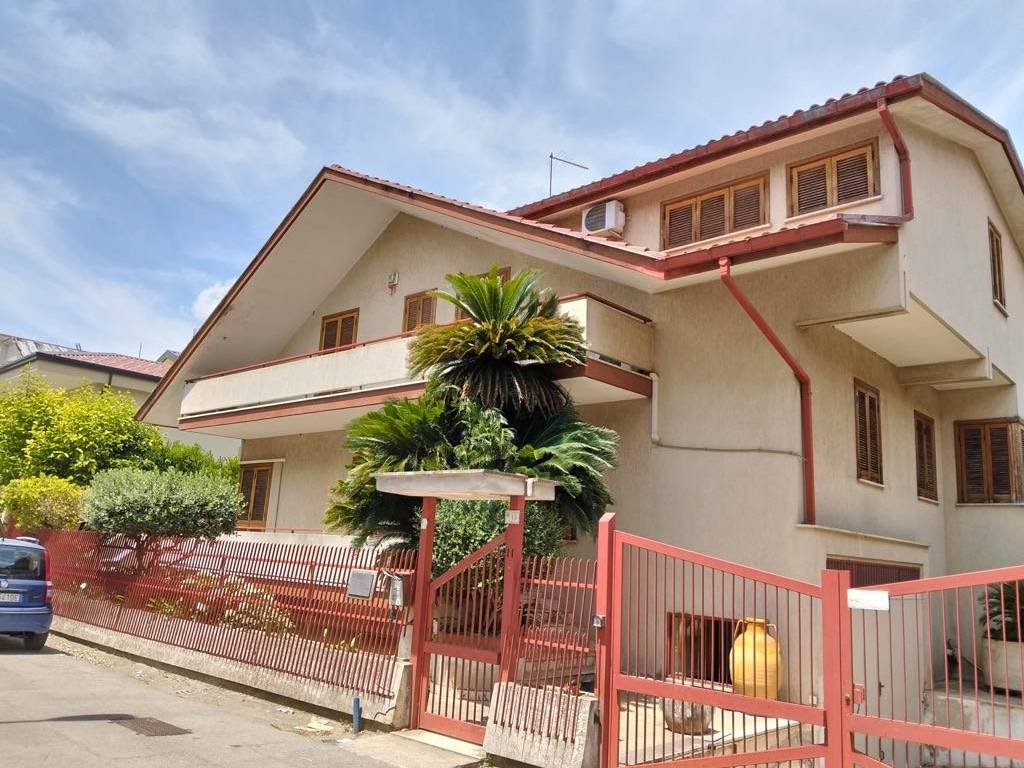 Palazzo / stabile a Marcianise in Via Curzio Malaparte - Foto 5