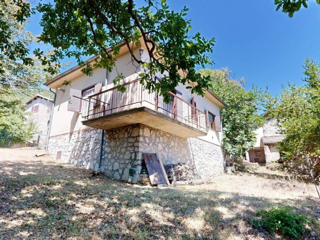 Villa a Greccio in Via S. Pastore, 18 - Foto 2