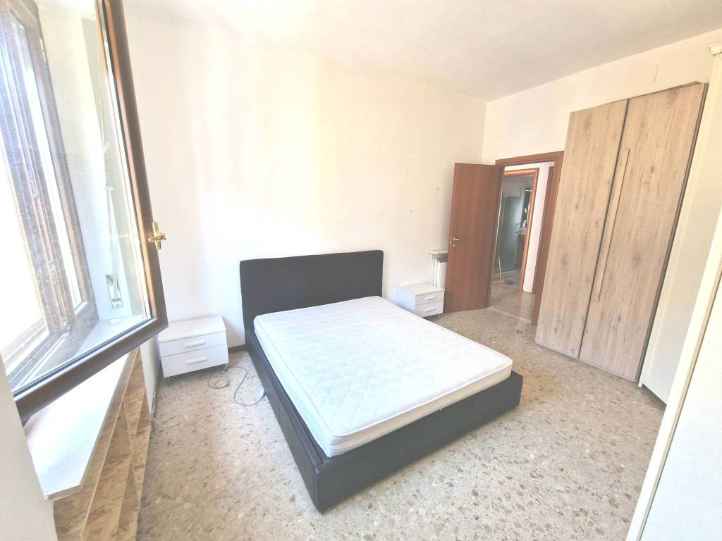 Appartamento a Casale monferrato in Via Filippo Mellana - Foto 2