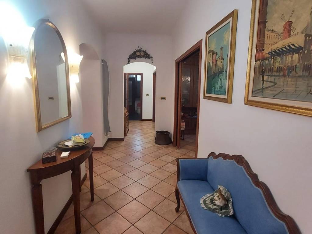 Appartamento a Trieste in Via Michelangelo Buonarroti, 32 - Foto 3