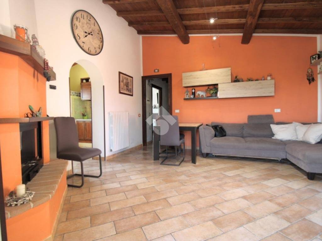 Casa indipendente a Montopoli di sabina in VIA PANTANI, 40 - Foto 4