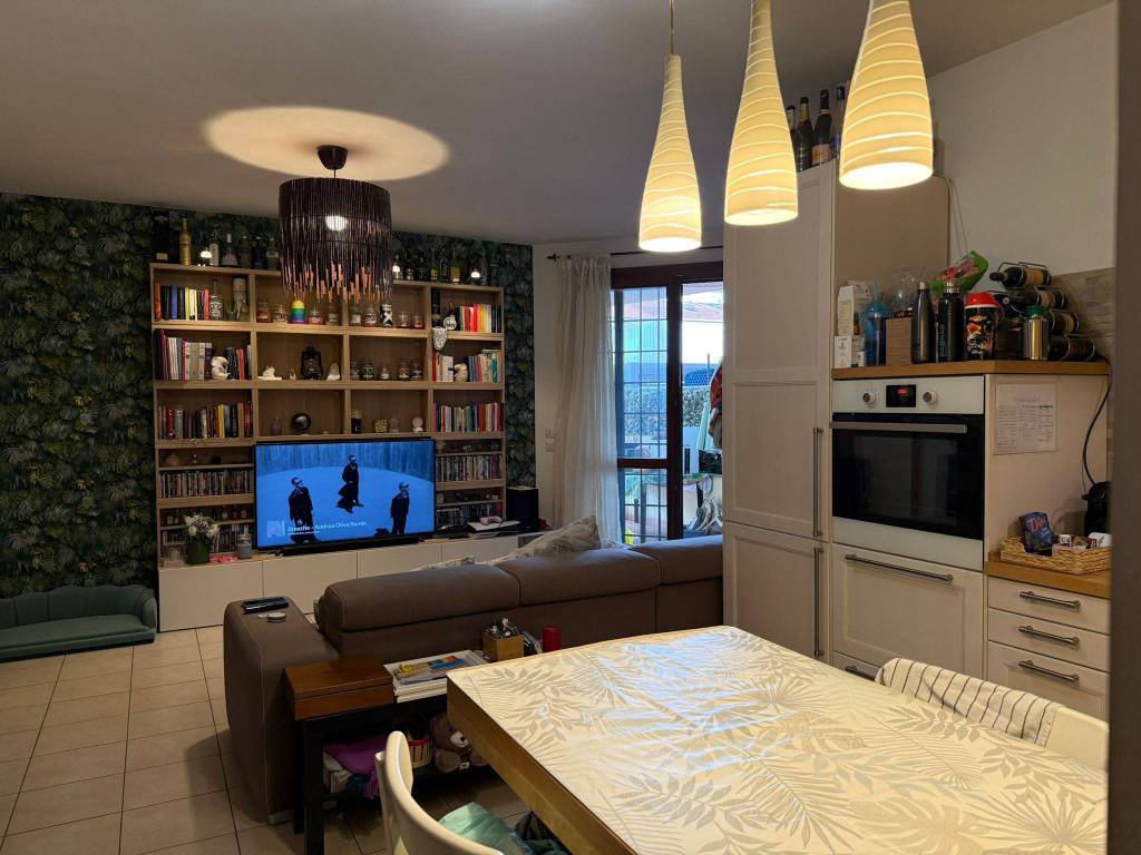 Appartamento a Prato in Via Francesco Baracca - Foto 2