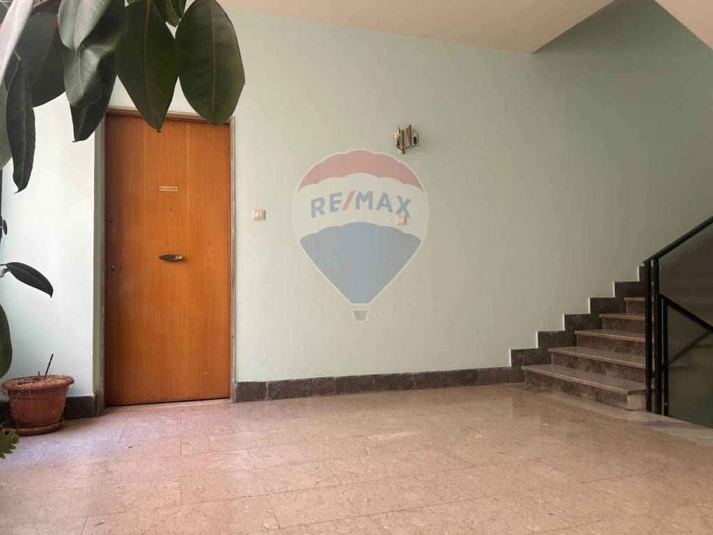 Appartamento a Caltanissetta in Viale della Regione, 54 - Foto 3