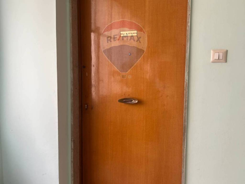 Appartamento a Caltanissetta in Viale della Regione, 54 - Foto 4