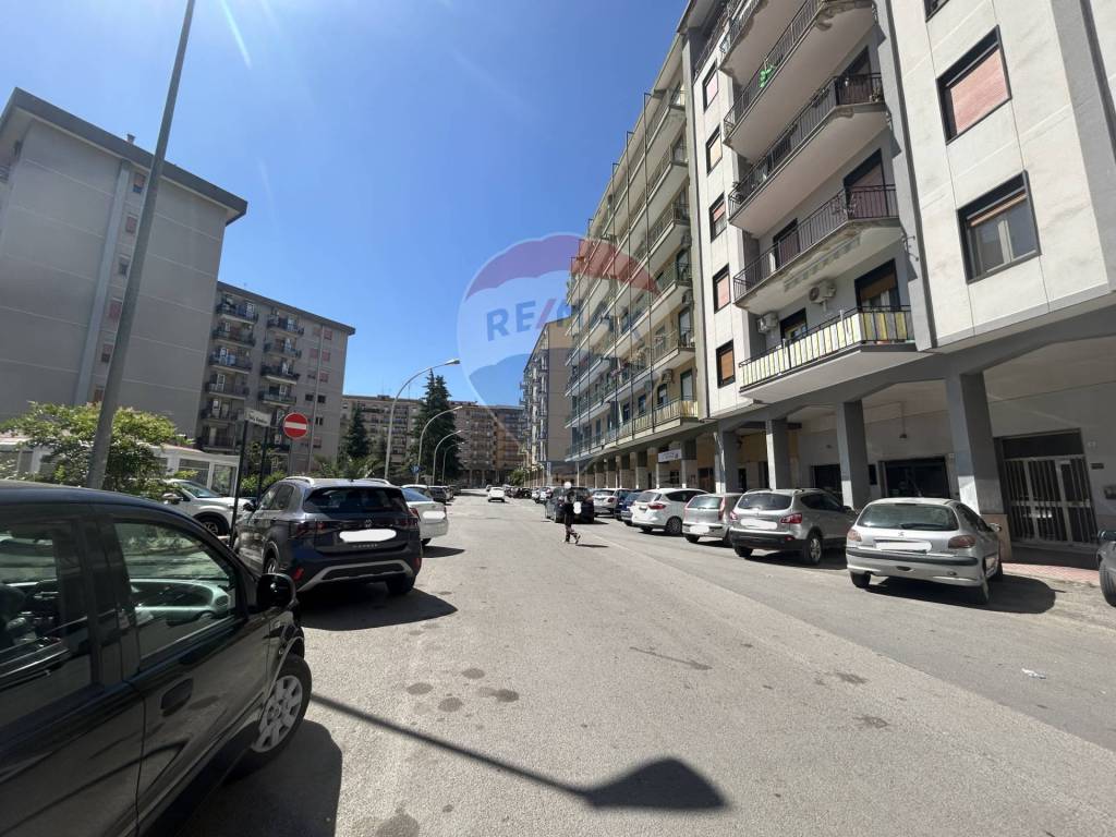 Appartamento a Caltanissetta in VIA CARNEVALE, 9 - Foto 3