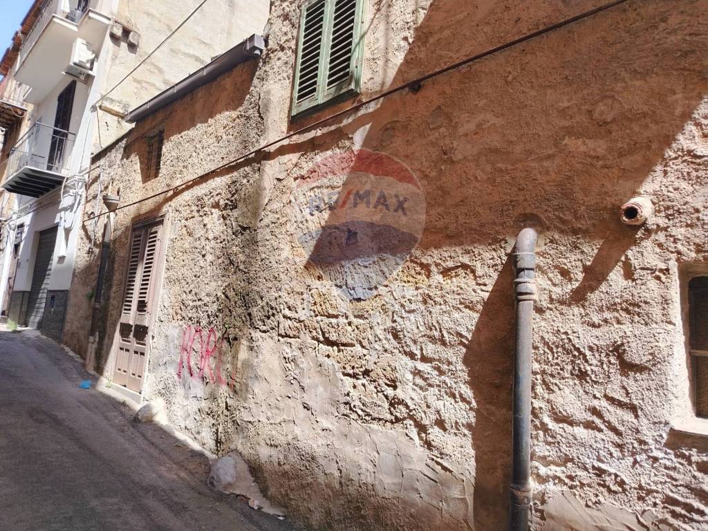 Casa indipendente a Carini in via Rosolino Pilo, 31 - Foto 4