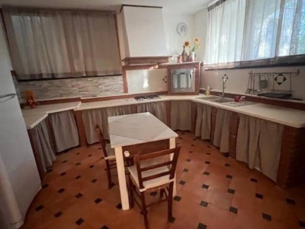 Villetta a schiera a Sarzana in Via Bradia, - Foto 2