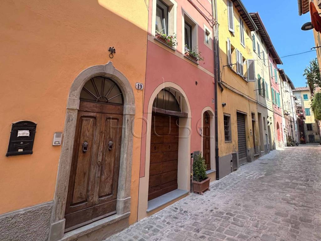 Appartamento a Città di castello in Via della Rotonda - Foto 3