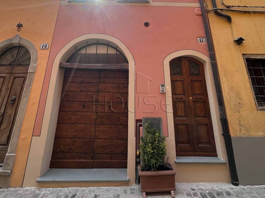 Appartamento a Città di castello in Via della Rotonda - Foto 4