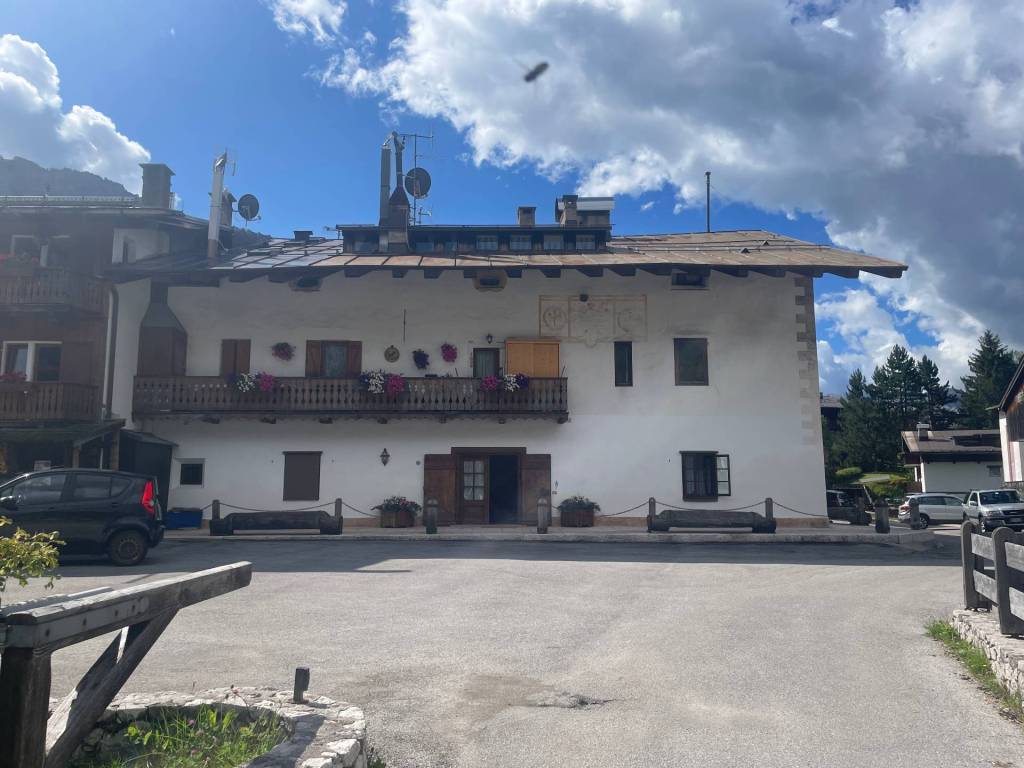 Appartamento a Cortina d'ampezzo in Frazione Alverà - Foto 2