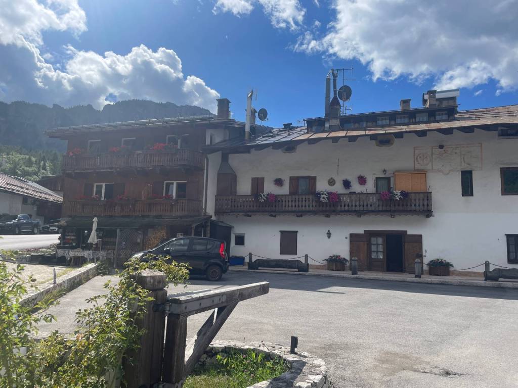 Appartamento a Cortina d'ampezzo in Frazione Alverà - Foto 4