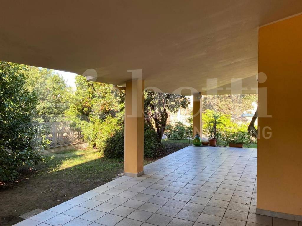 Villa a Oristano in VIA PARIGI, 91 - Foto 5