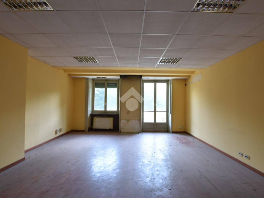 Appartamento a Vercelli in Via XX Settembre, 37 - Foto 2
