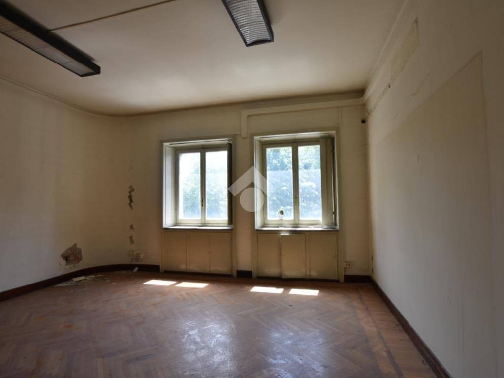 Appartamento a Vercelli in Via XX Settembre, 37 - Foto 4