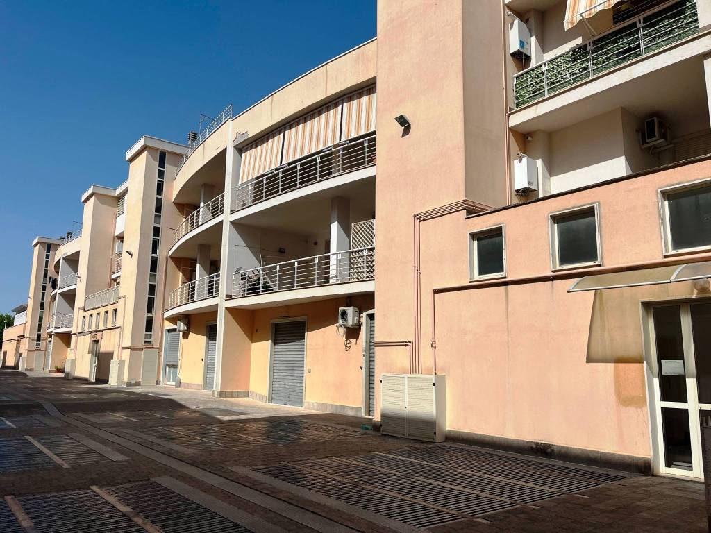 Appartamento a Foggia in Via Manfredonia, 52 - Foto 2