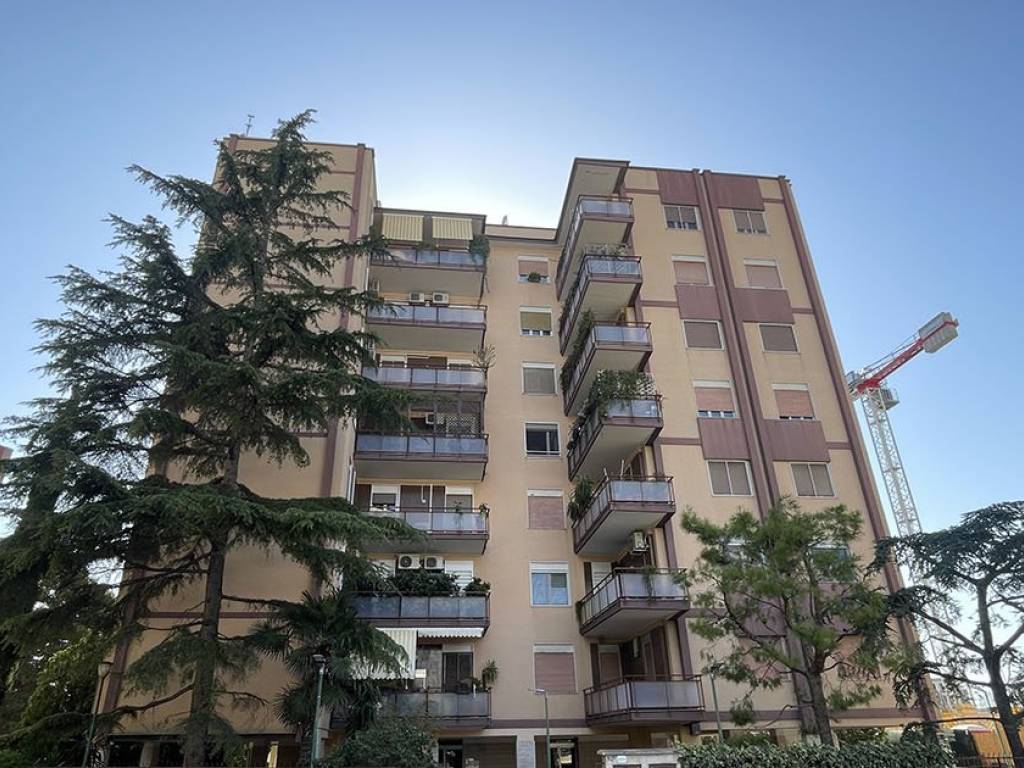 Appartamento a Bari in Via Martiri d'Avola - Foto 2