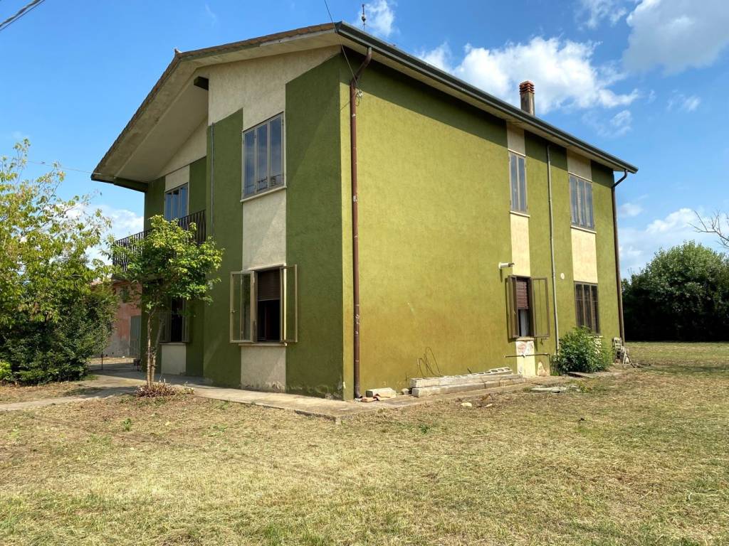 Casa indipendente a Borgo veneto in VIA DOSSI, SNC - Foto 2