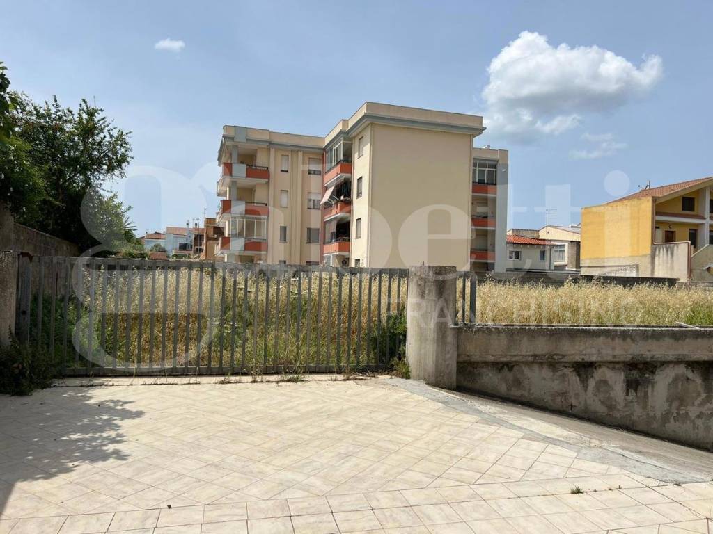 Terreno a Oristano in VIA VITTORIO VENETO, 95 - Foto 4