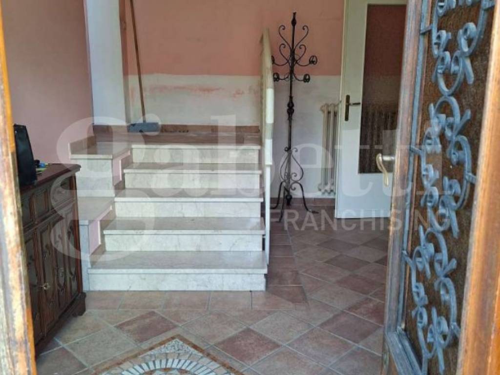Casa indipendente a Biella in Via Santuario d' Oropa , 168 - Foto 3