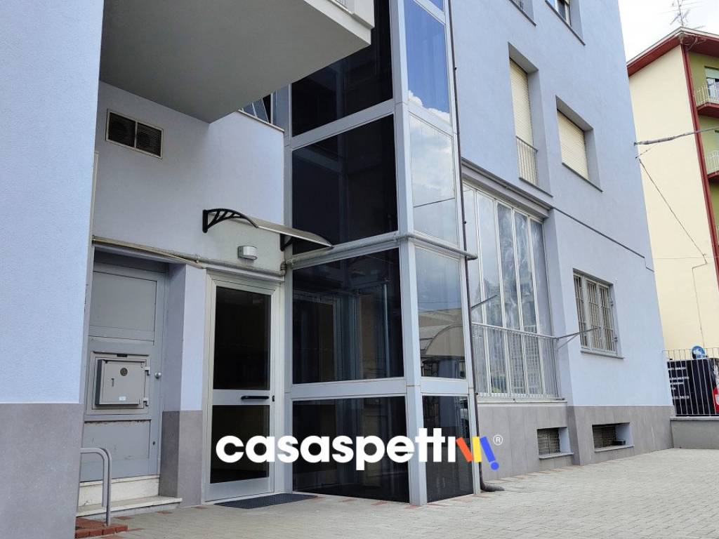 Appartamento a Alessandria in Piazza Luigi Ceriana, 7 - Foto 2
