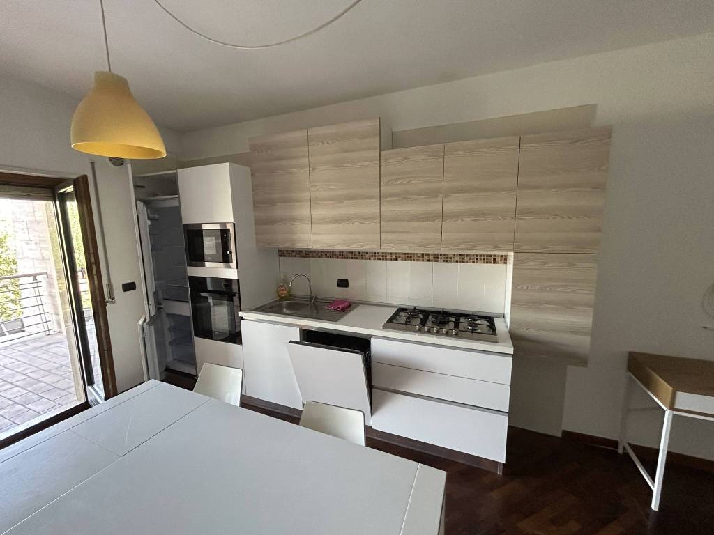 Appartamento a Rende in Via Gioacchino Rossini - Foto 5