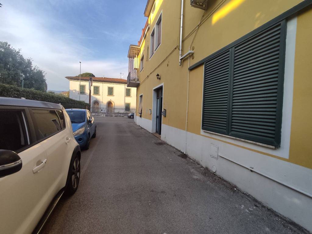 Appartamento a Pistoia in Via Fiorentina, 156 - Foto 2
