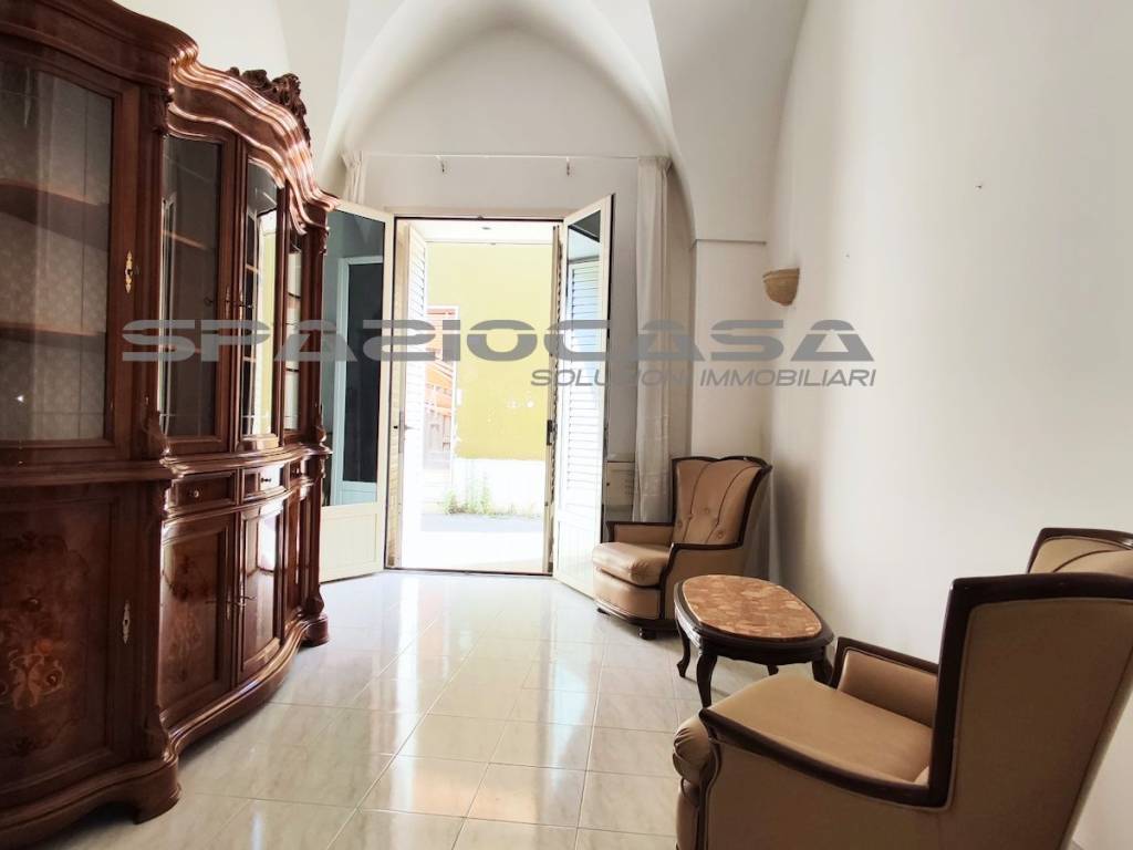 Casa indipendente a Castrignano de' greci in Via Vittorio Veneto, 47 - Foto 5