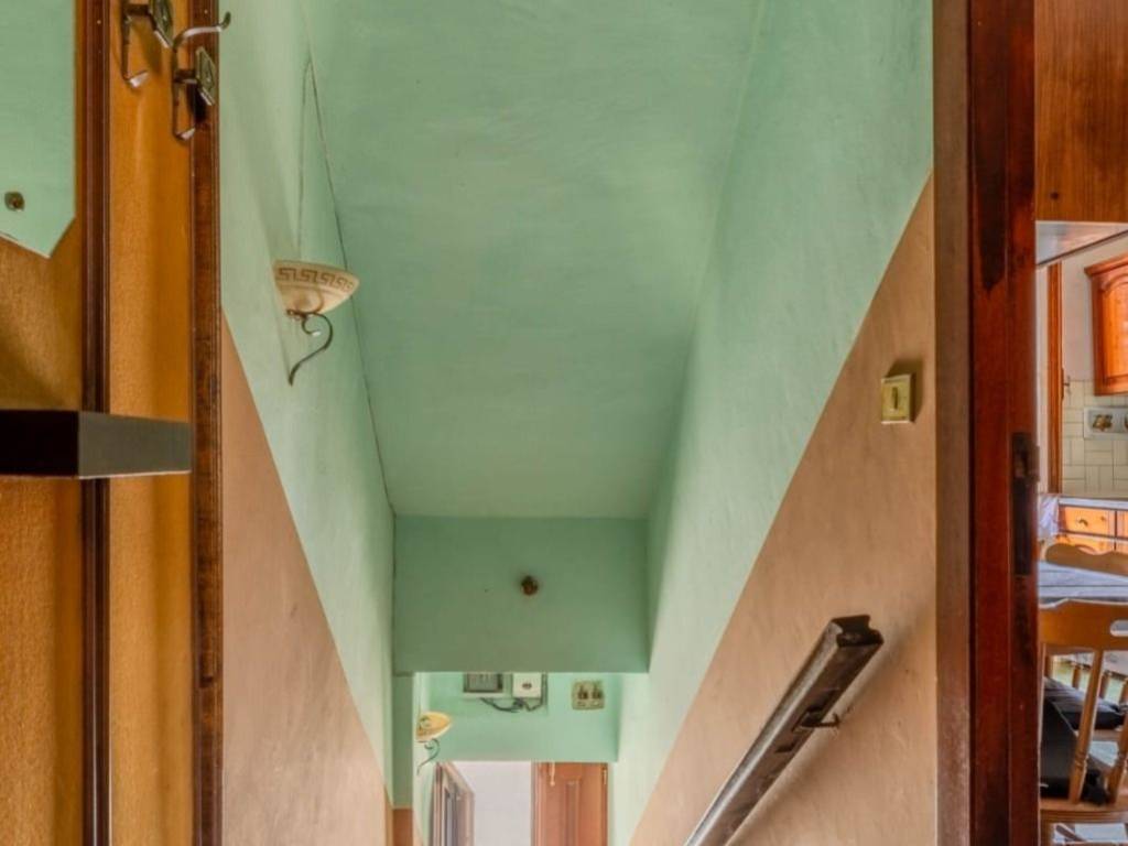 Casa indipendente a Capodimonte in Via Roma, 48 - Foto 2