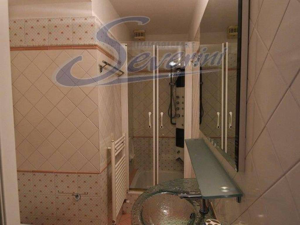 Appartamento a Como in Via indipendenza, 54 - Foto 4