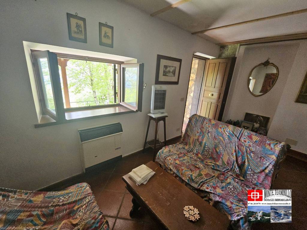 Appartamento a Rieti in Via dell'Anello - Foto 3
