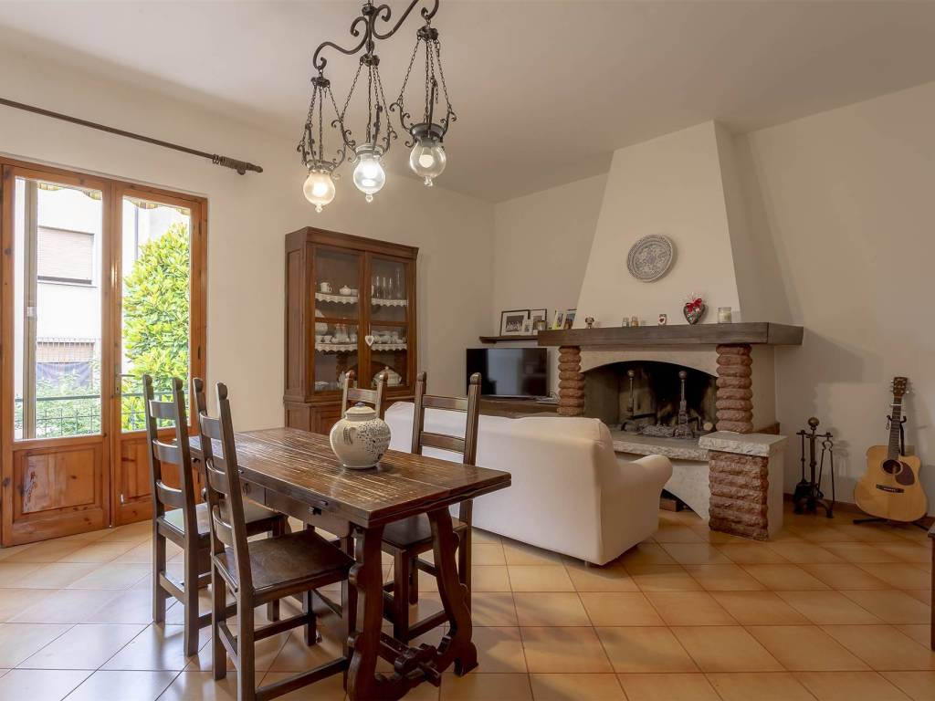 Casa indipendente a Campi bisenzio in via della Crescia - Foto 5