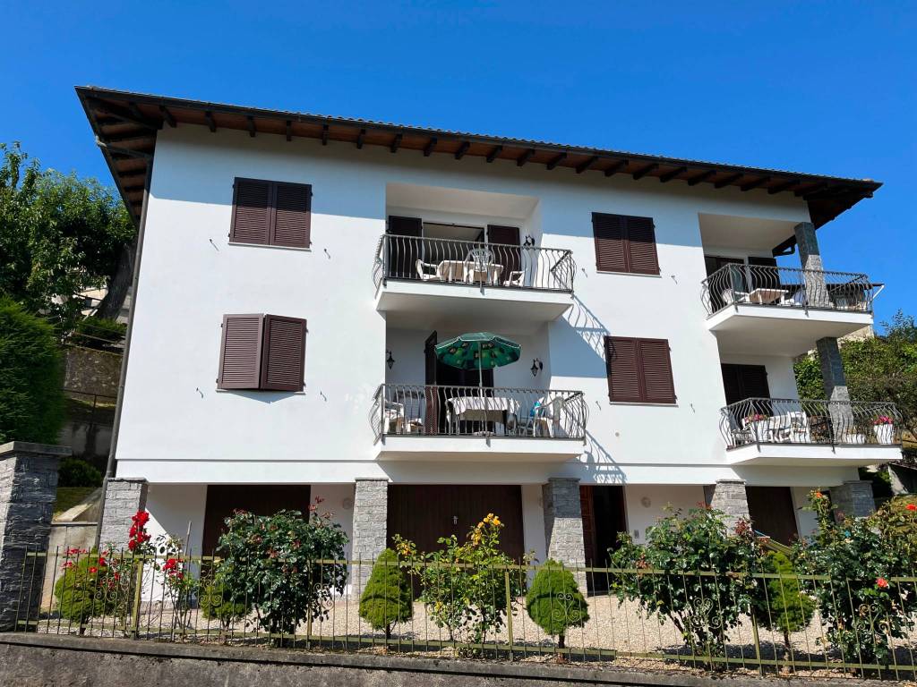 Appartamento a Stresa in Via Umberto I, 10 - Foto 2