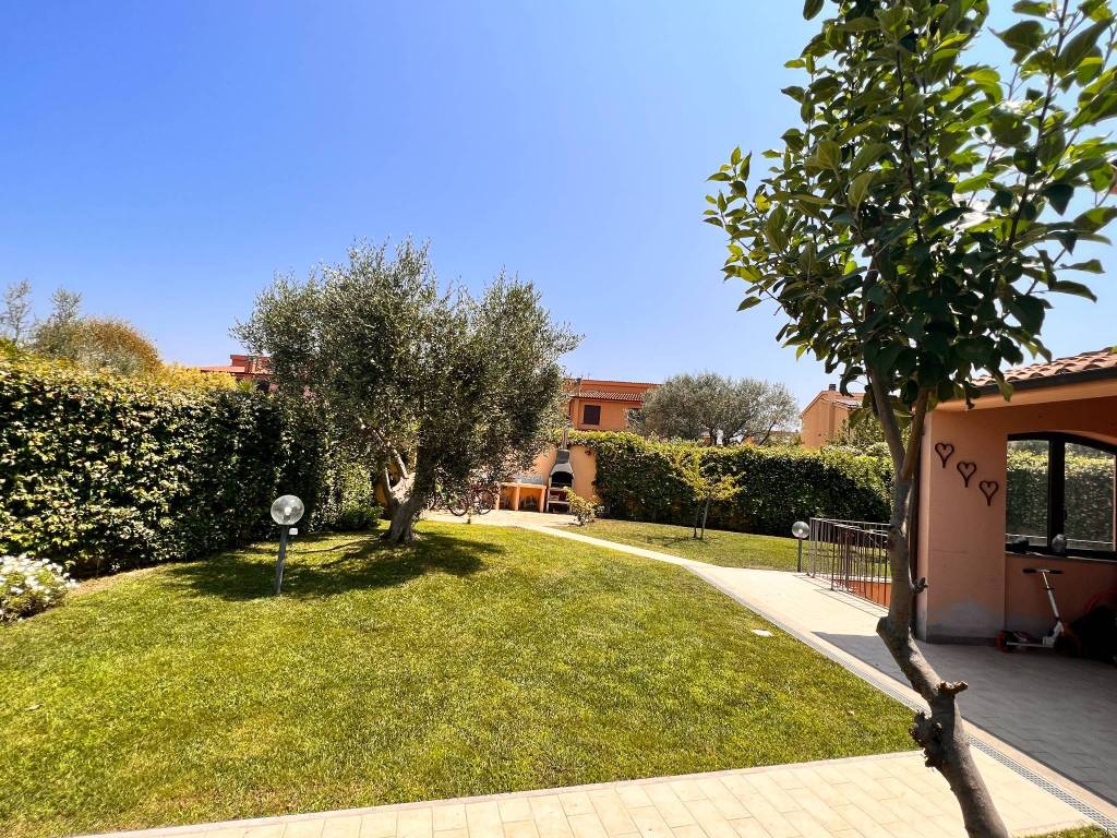 Villa a Montalto di castro in Località Torre di Maremma - Foto 2